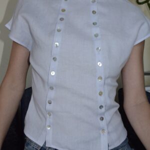 Light grey linen shell-buttoned top